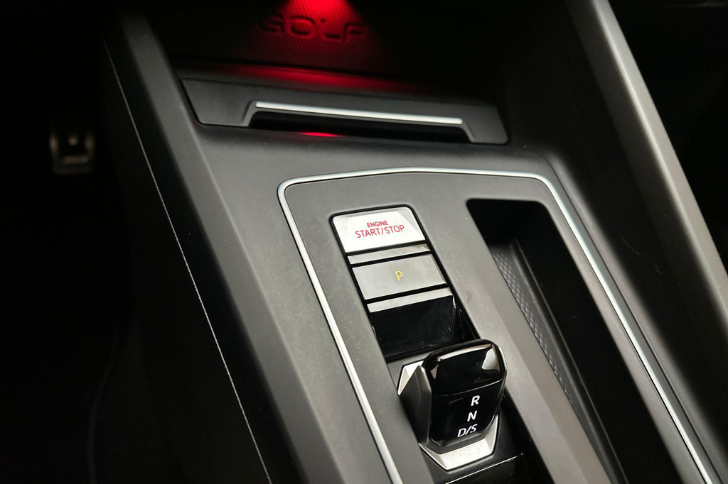 Volkswagen Golf GTE (JZK30J) met abonnement