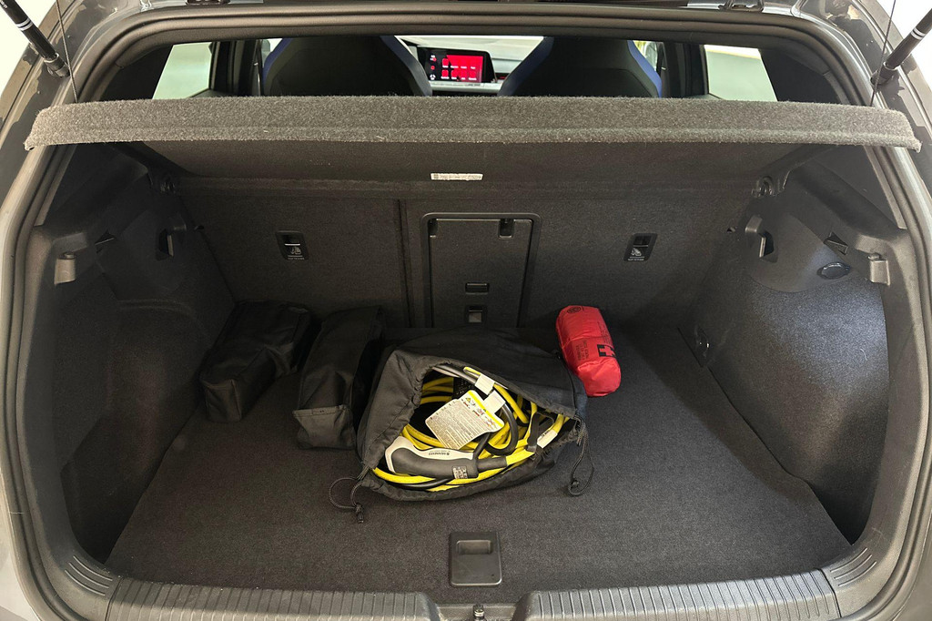 Volkswagen Golf GTE (JZK30J) met abonnement