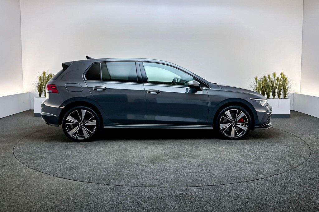 Volkswagen Golf GTE (JZK30J) met abonnement