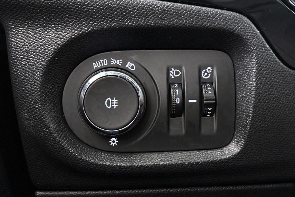 Opel CORSA-E (T406HB) met abonnement