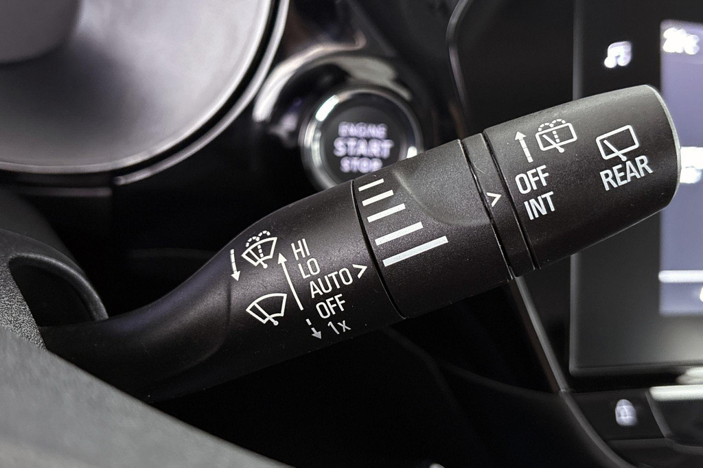 Opel CORSA-E (T406HB) met abonnement