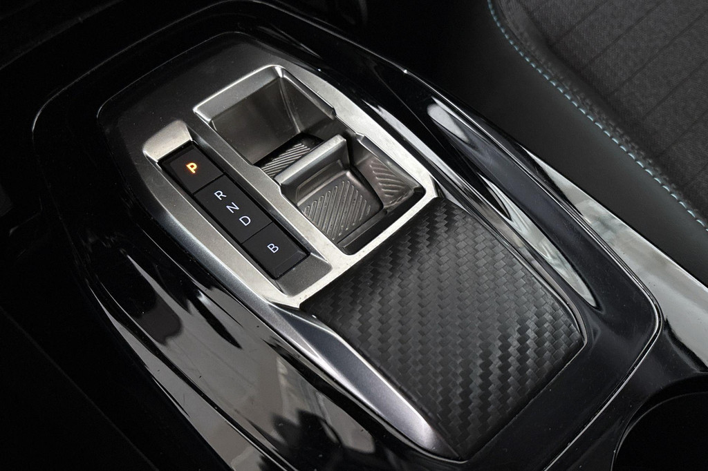 Peugeot e-208 (T337KX) met abonnement