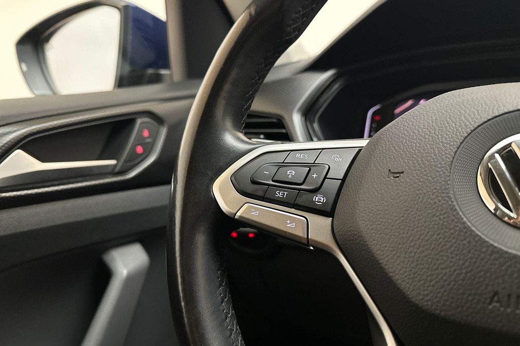 Volkswagen T-Cross (J772NS) met abonnement