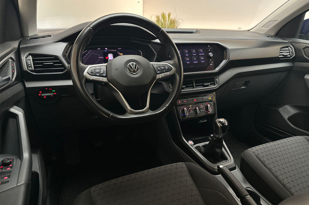 Volkswagen T-Cross (J772NS) met abonnement