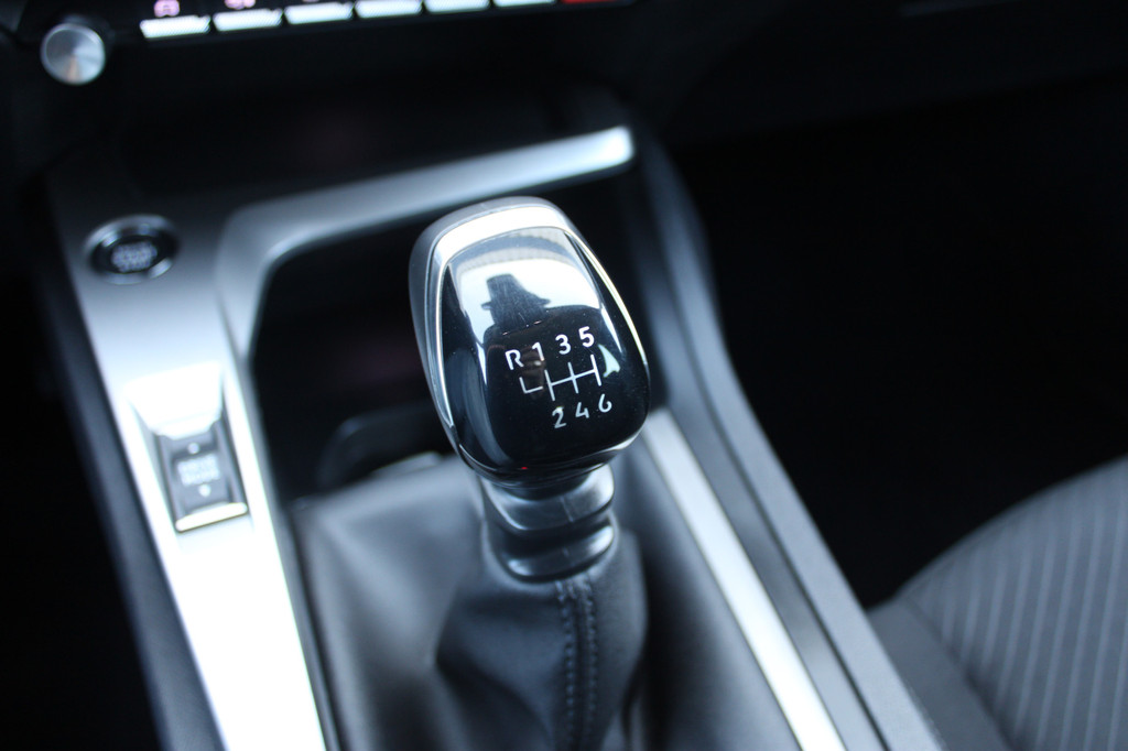 Peugeot 308 (S804FP) met abonnement