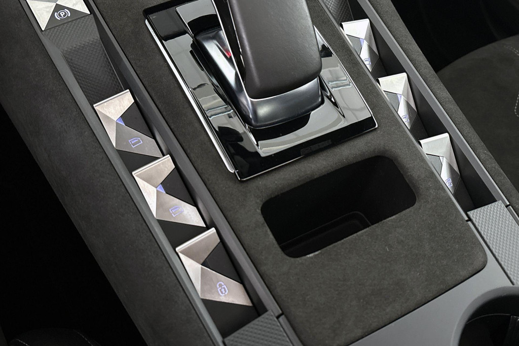 DS 7 Crossback (JZH08D) met abonnement