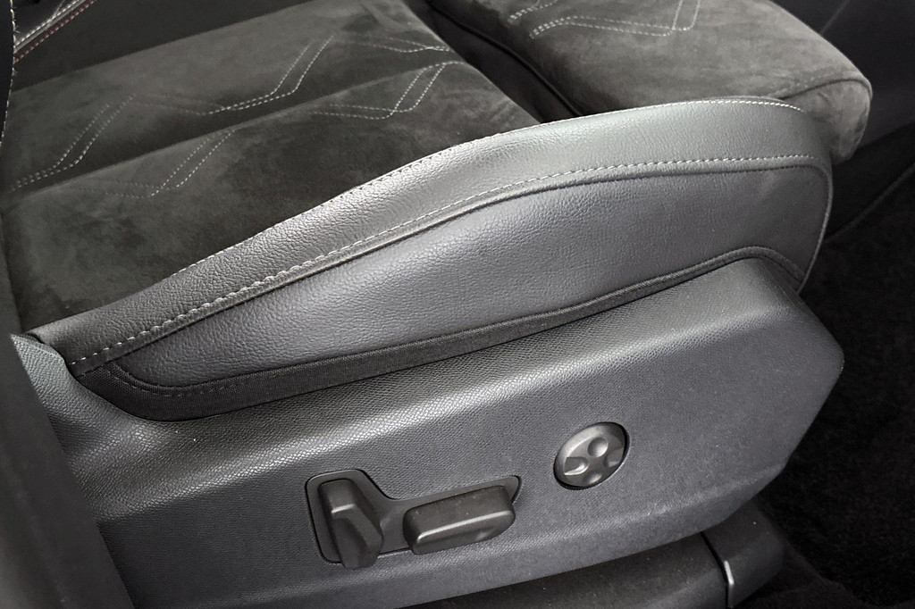 DS 7 Crossback (JZH08D) met abonnement