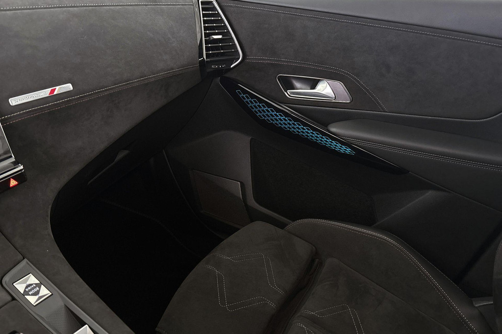 DS 7 Crossback (JZH08D) met abonnement