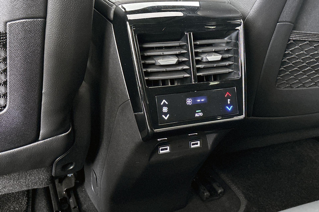 DS 7 Crossback (JZH08D) met abonnement