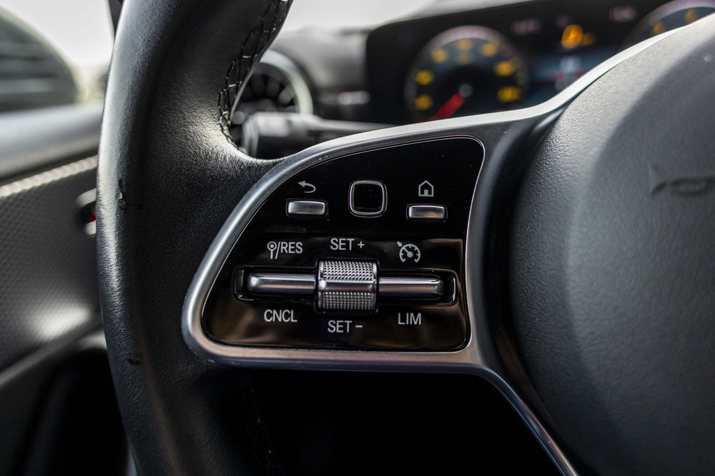 Mercedes-Benz A-Klasse (L680RX) met abonnement