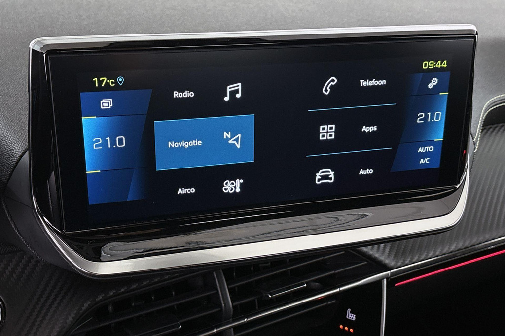 Peugeot e-208 (S631NT) met abonnement