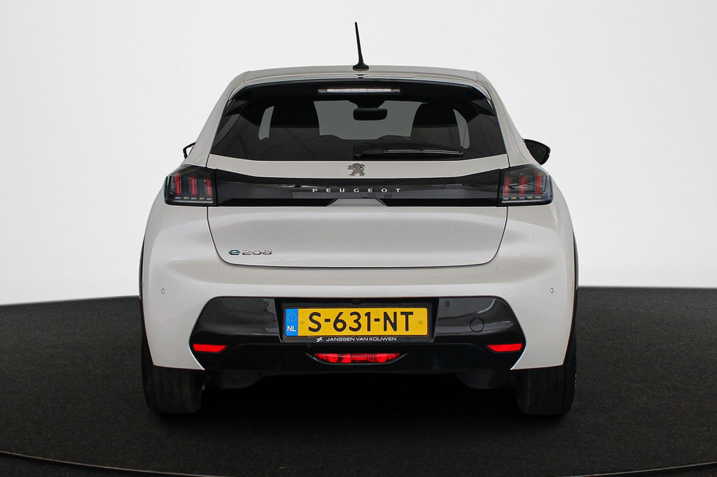 Peugeot e-208 (S631NT) met abonnement