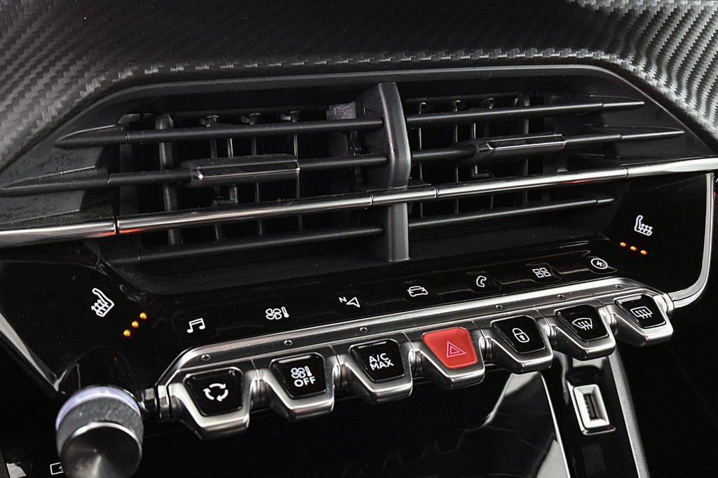 Peugeot e-208 (S631NT) met abonnement