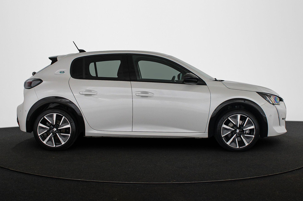 Peugeot e-208 (S631NT) met abonnement