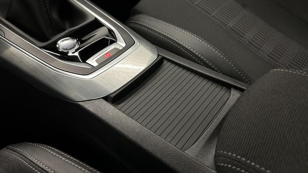 Peugeot 308 (K768HF) met abonnement