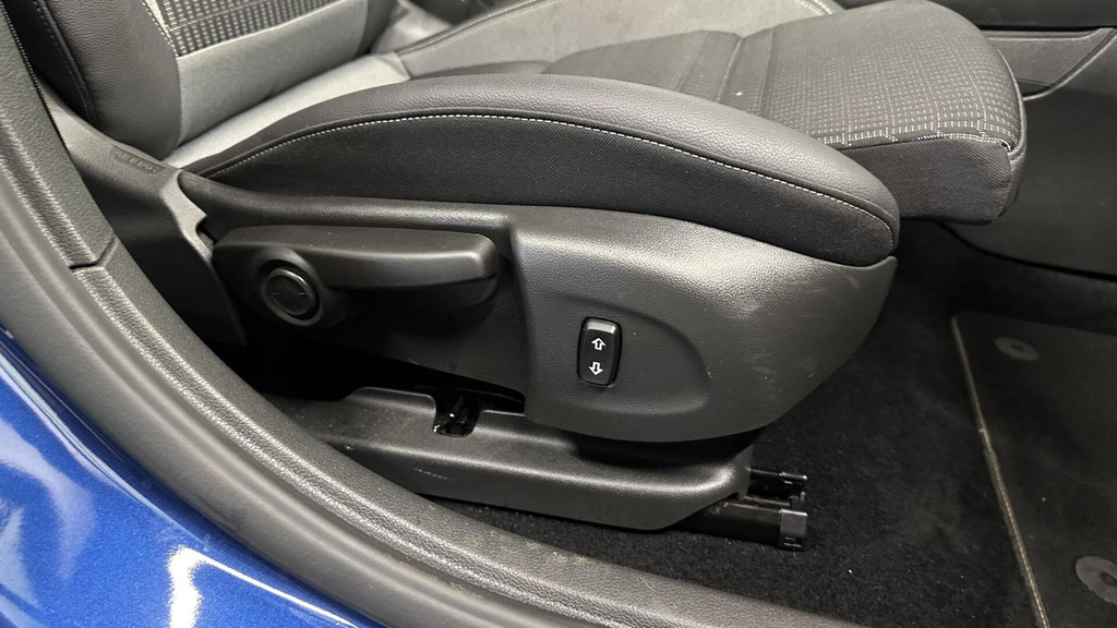 Opel Astra (K921JX) met abonnement