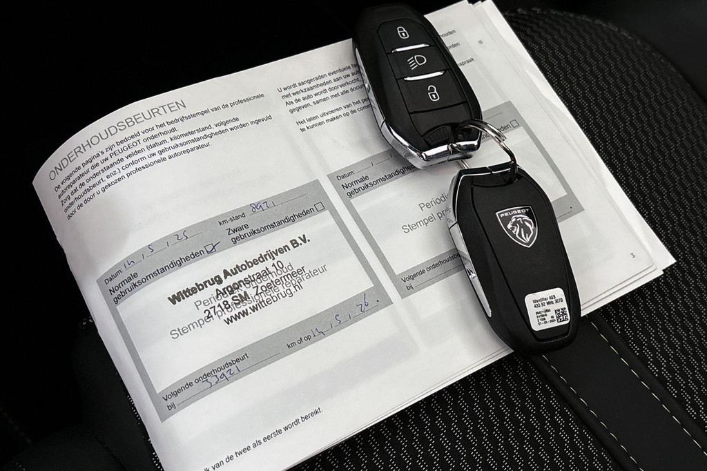 Peugeot 2008 (Z519NT) met abonnement