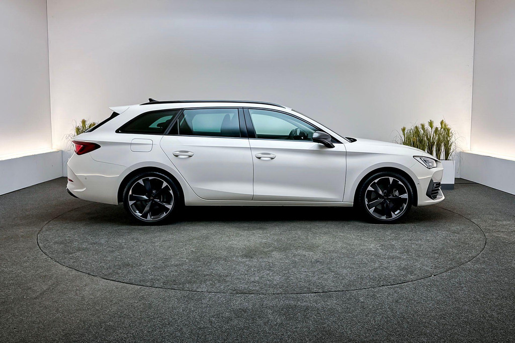 CUPRA Leon Sportstourer (JZG35N) met abonnement