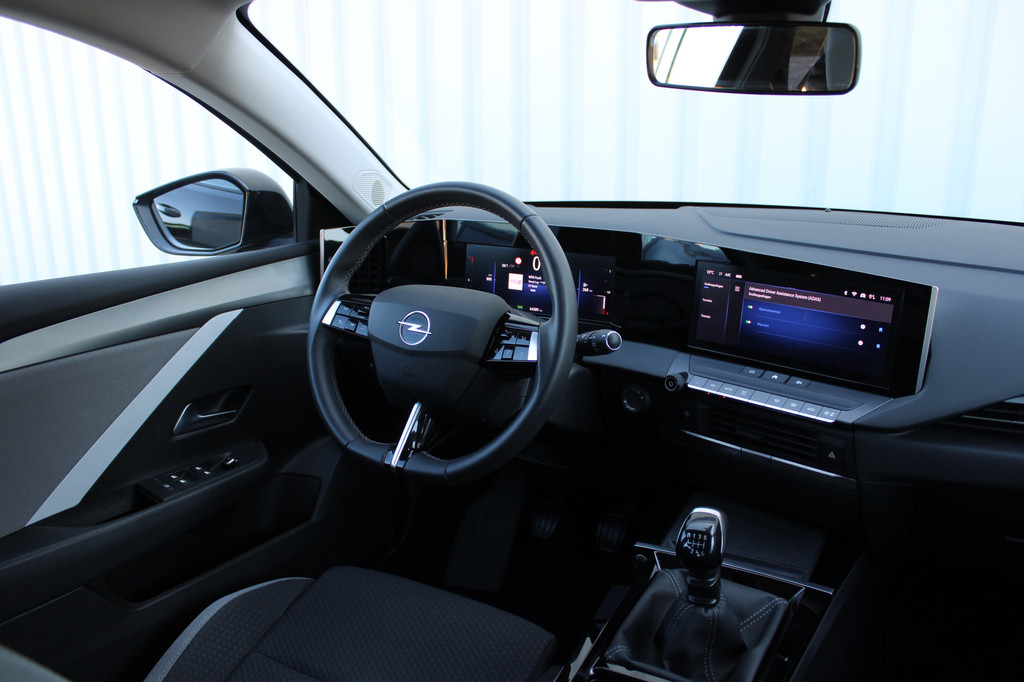 Opel Astra (S362KS) met abonnement