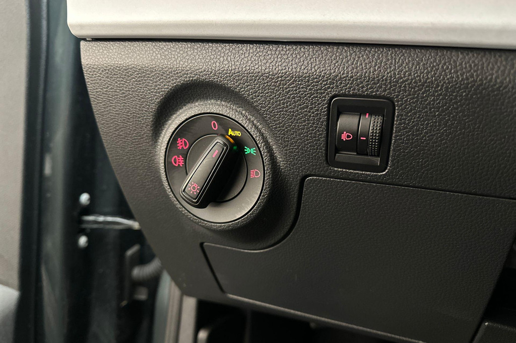 Seat Arona (N828NG) met abonnement