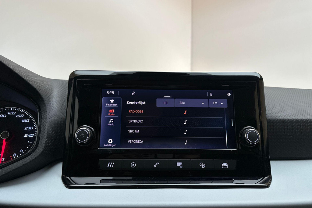 Seat Arona (N828NG) met abonnement