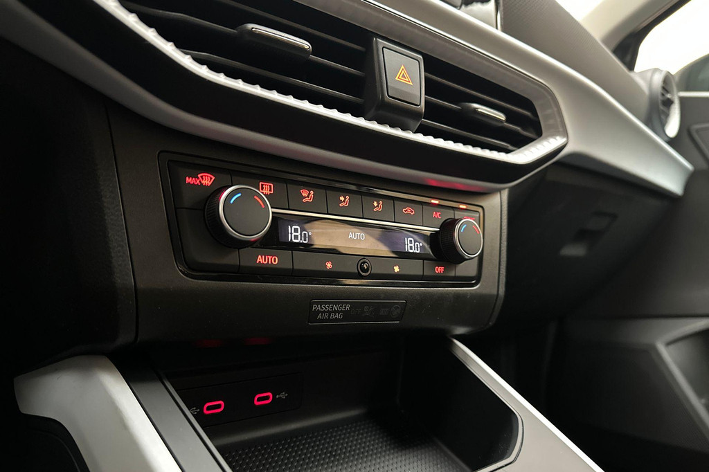 Seat Arona (N828NG) met abonnement