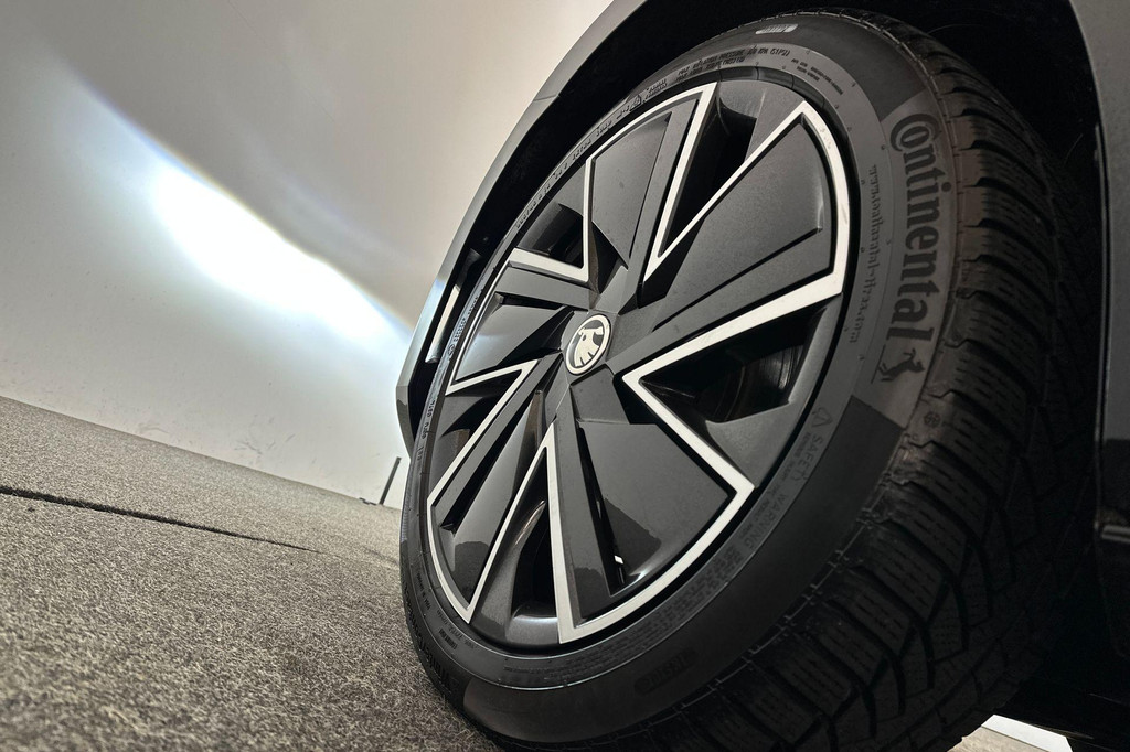 ŠKODA Superb (Z681JB) met abonnement