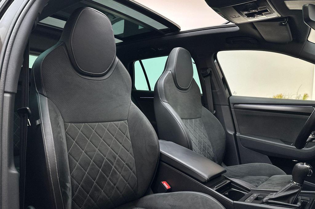 ŠKODA Superb (Z681JB) met abonnement