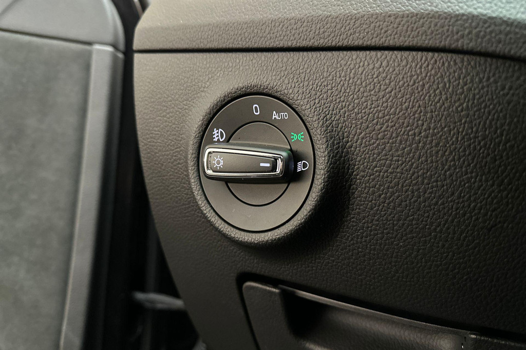 ŠKODA Superb (Z681JB) met abonnement