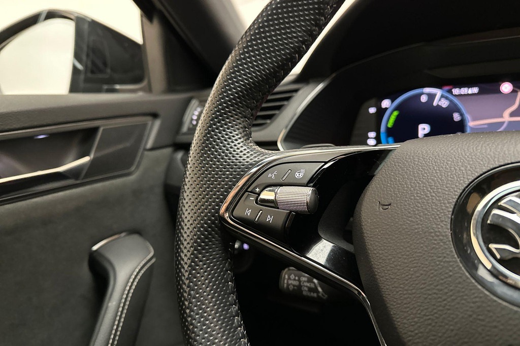 ŠKODA Superb (Z681JB) met abonnement