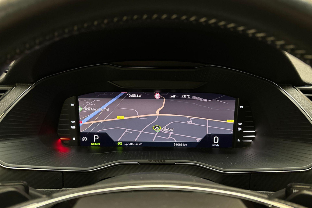 ŠKODA Superb (Z681JB) met abonnement