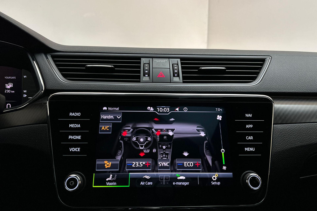 ŠKODA Superb (Z681JB) met abonnement