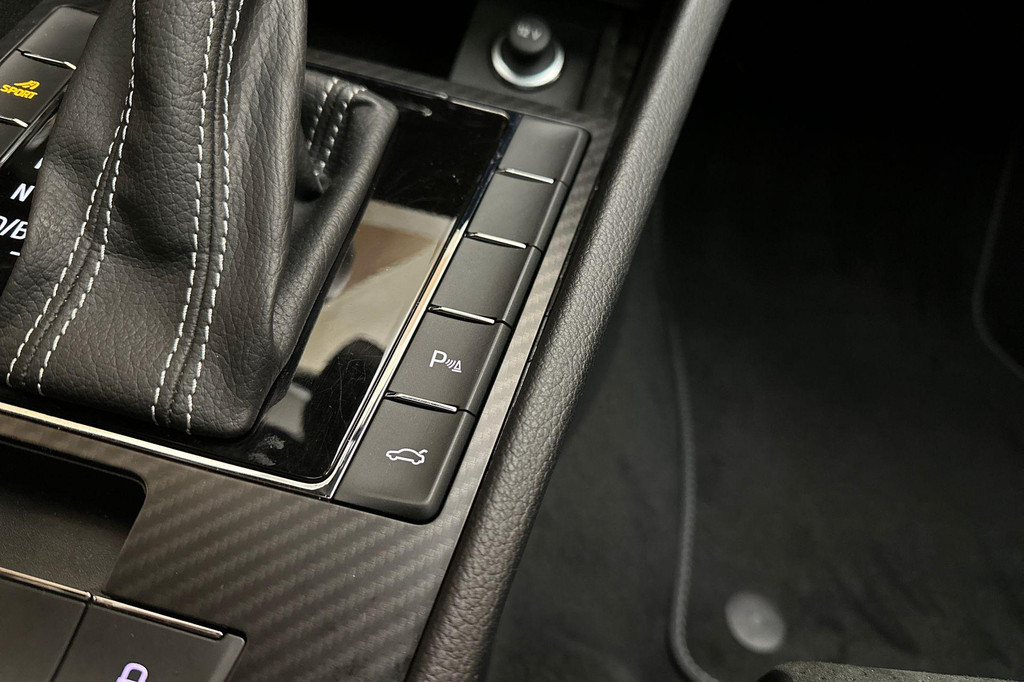 ŠKODA Superb (Z681JB) met abonnement