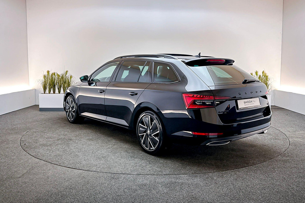 ŠKODA Superb (Z681JB) met abonnement