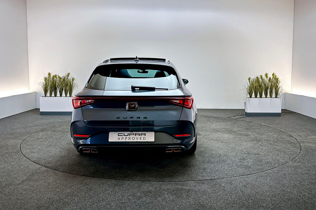 CUPRA Leon Sportstourer (JZK64K) met abonnement