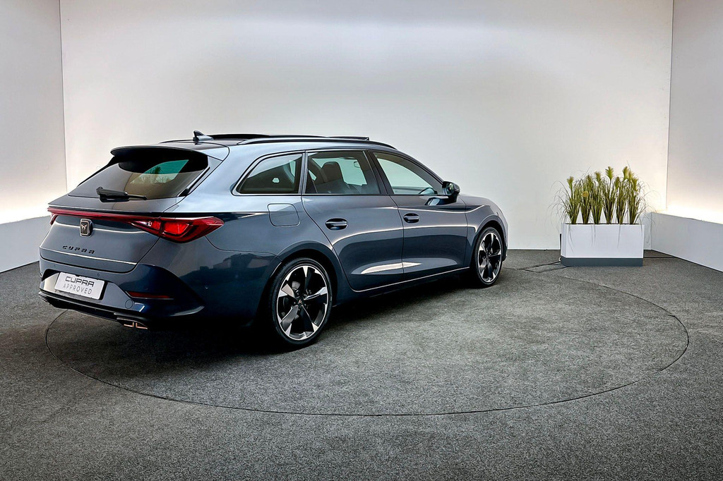 CUPRA Leon Sportstourer (JZK64K) met abonnement