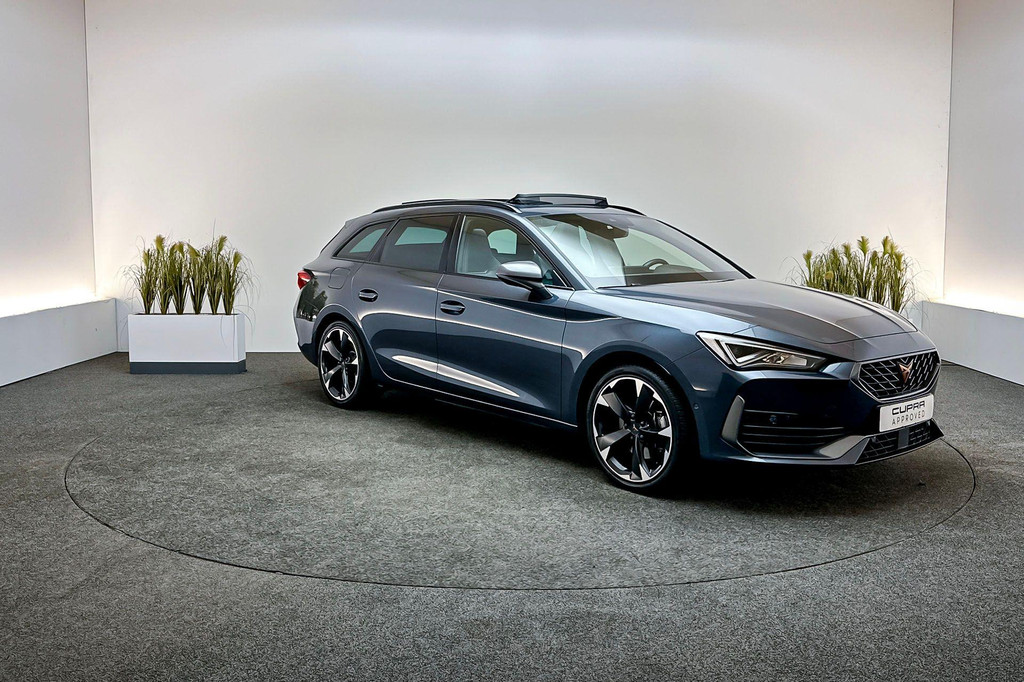 CUPRA Leon Sportstourer (JZK64K) met abonnement
