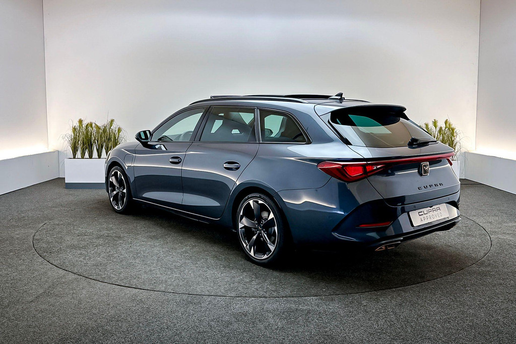 CUPRA Leon Sportstourer (JZK64K) met abonnement