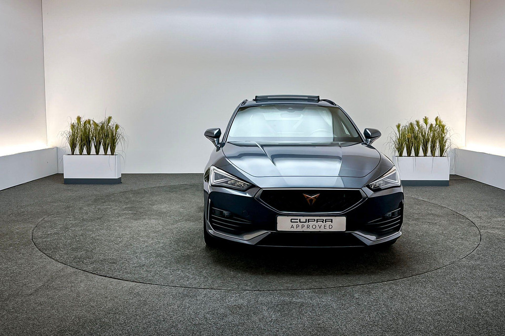 CUPRA Leon Sportstourer (JZK64K) met abonnement