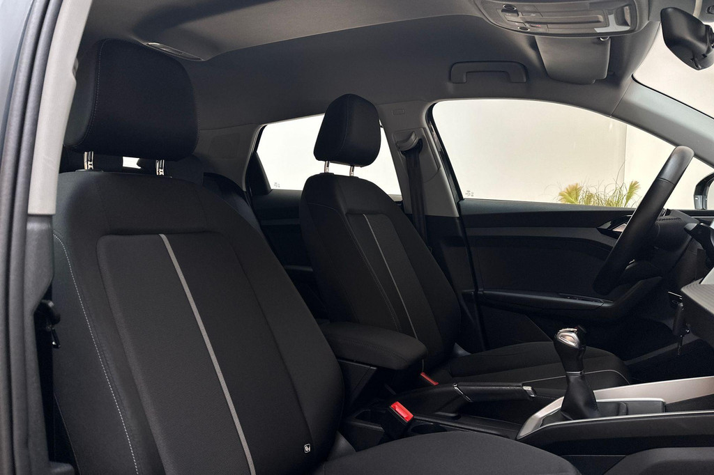 Audi A1 (R974DX) met abonnement