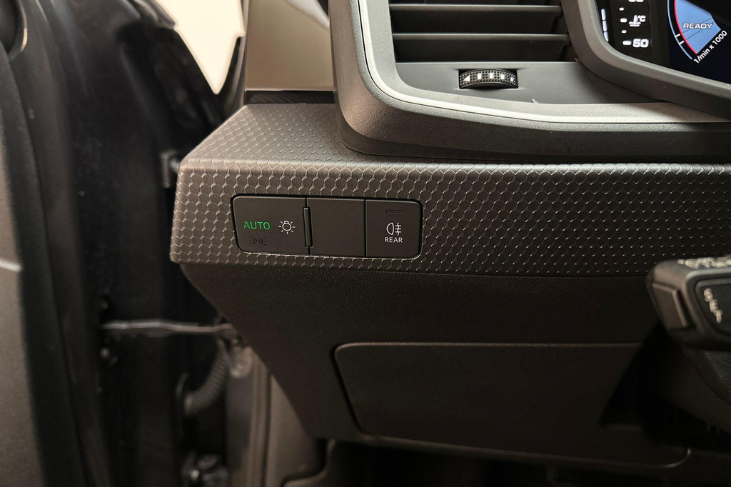 Audi A1 (R974DX) met abonnement