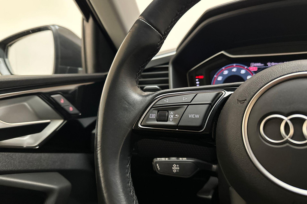 Audi A1 (R974DX) met abonnement