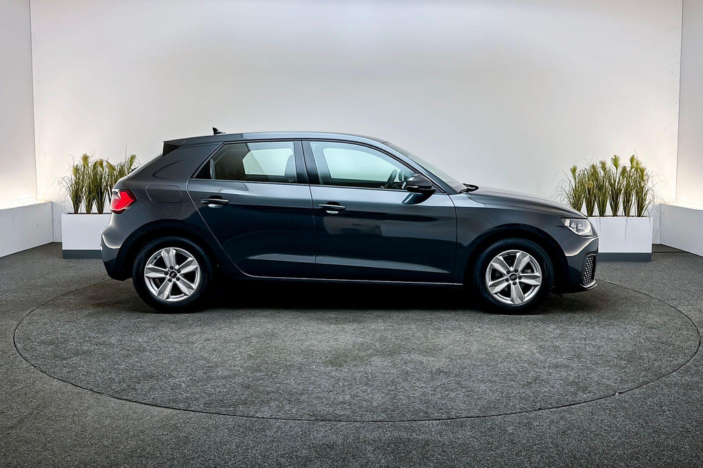 Audi A1 (R974DX) met abonnement