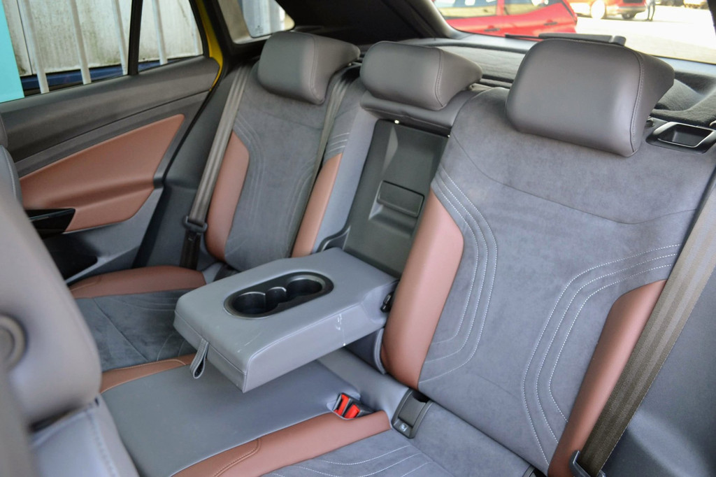 Volkswagen ID.4 (K995KB) met abonnement