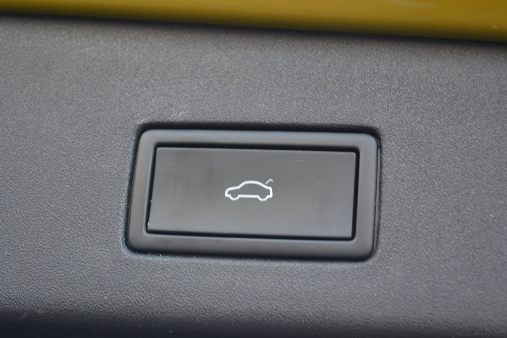 Volkswagen ID.4 (K995KB) met abonnement