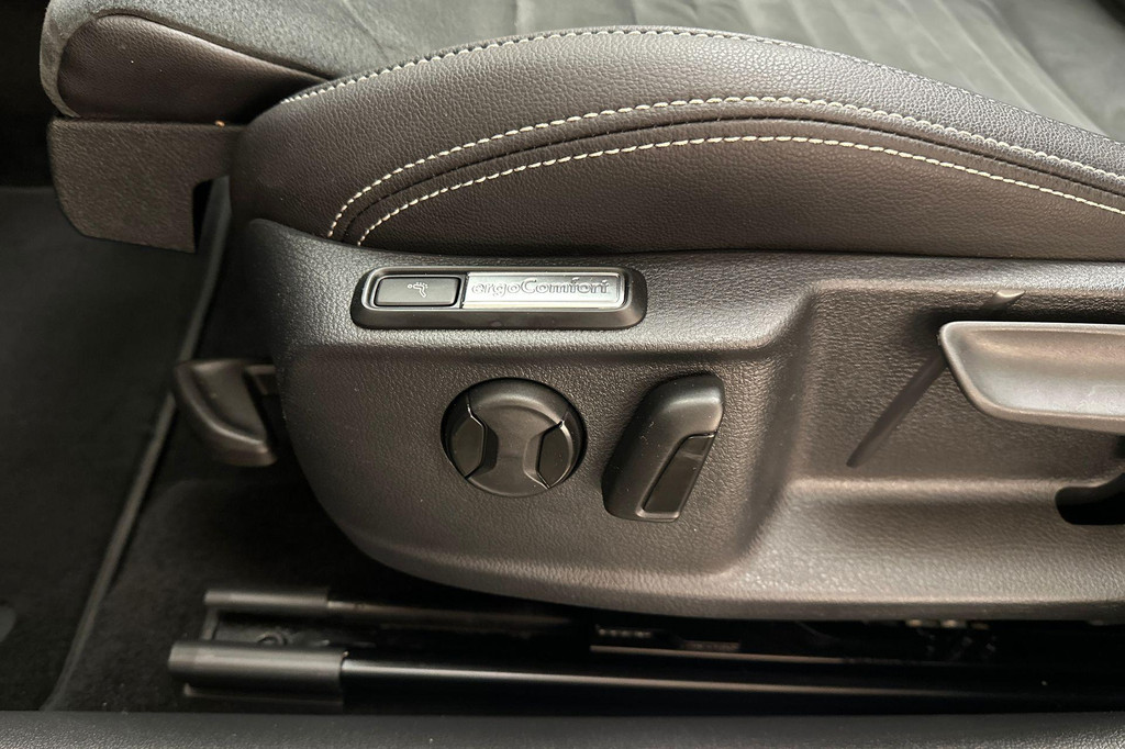 Volkswagen Passat (JZL90X) met abonnement