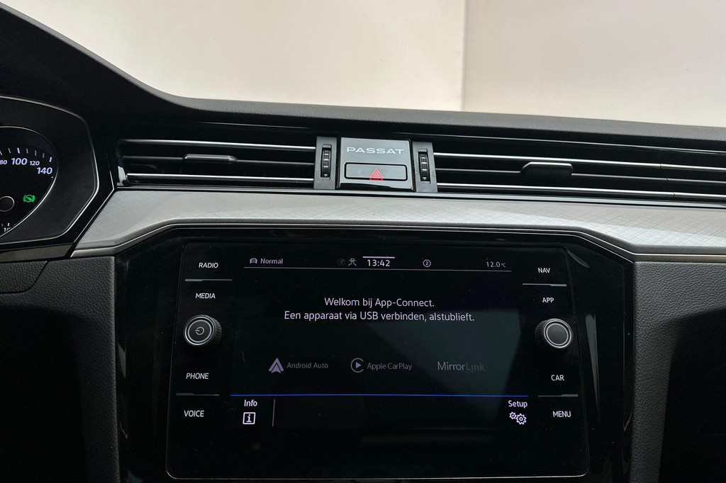 Volkswagen Passat (JZL90X) met abonnement