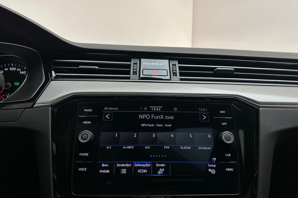 Volkswagen Passat (JZL90X) met abonnement