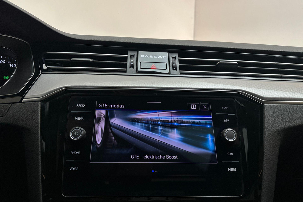 Volkswagen Passat (JZL90X) met abonnement