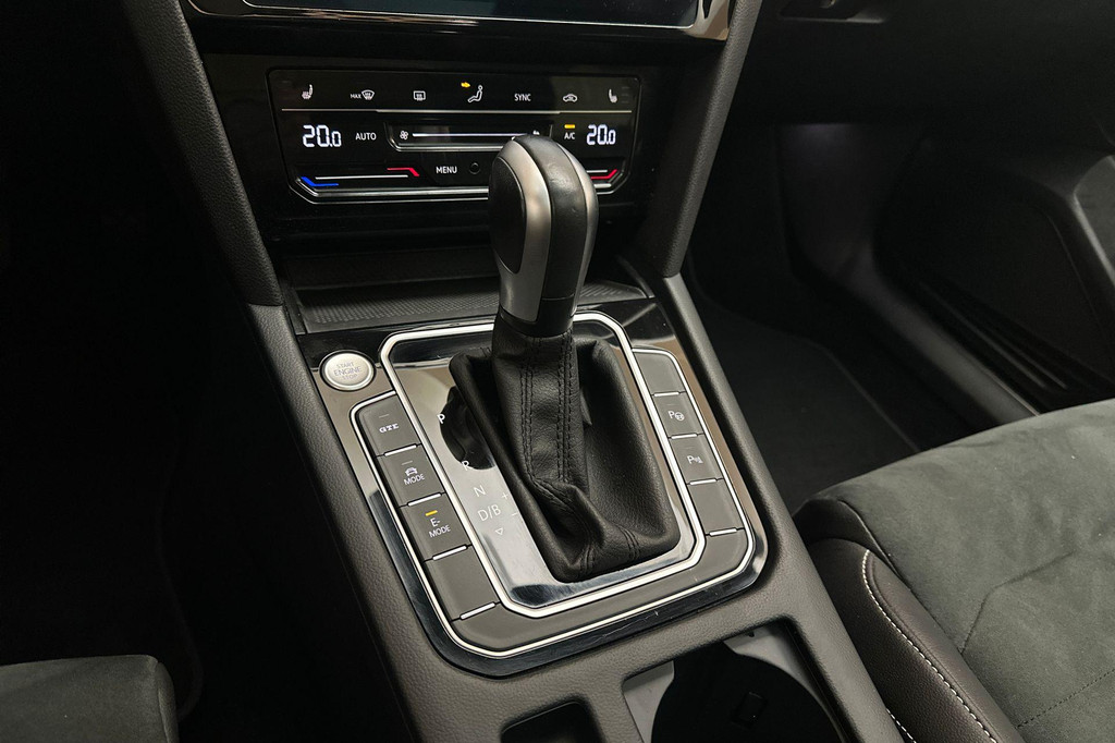 Volkswagen Passat (JZL90X) met abonnement